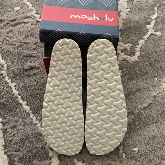 NIB Moshulu Danube Metallic Lavender Sandals size Eur 41/ US 9 - Picture 7 of 11